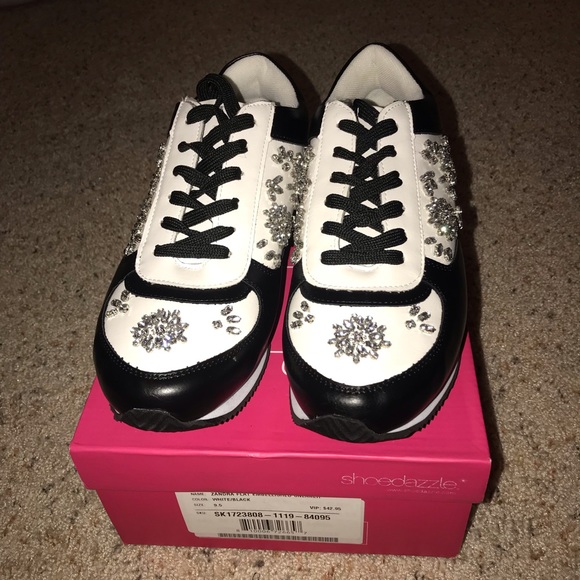 Bedazzled sneakers - Picture 4 of 5